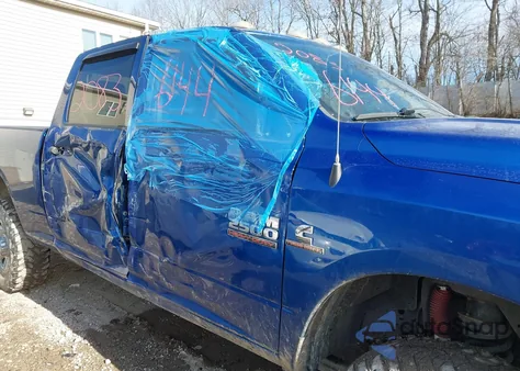 2014 Ram 2500 Tradesman z USA, uszkodzony, nr VIN 3C6UR5CL8EG196144